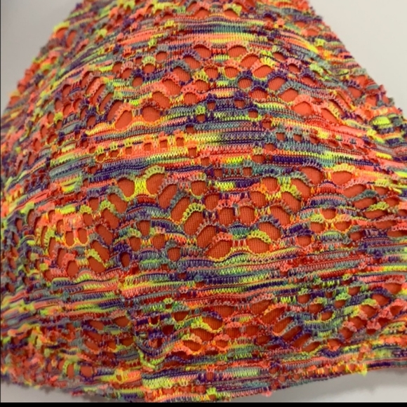 5/$25🌹Reef rainbow coral padded bikini top - Picture 3 of 6